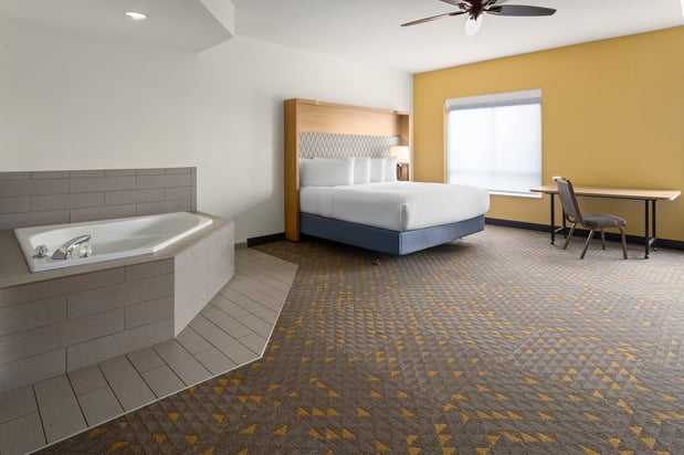 Images Holiday Inn Pearl - Jackson Area by IHG