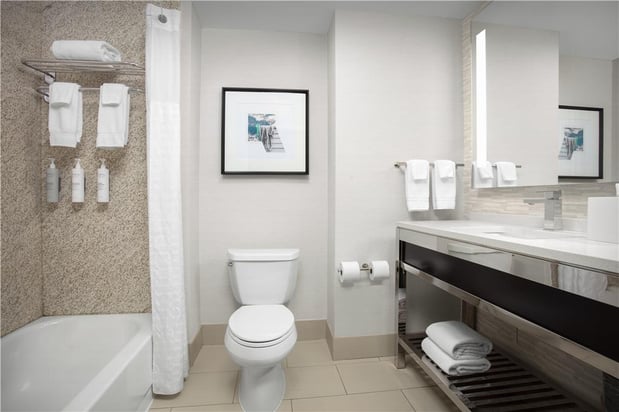 Images Hilton Garden Inn Portsmouth Downtown