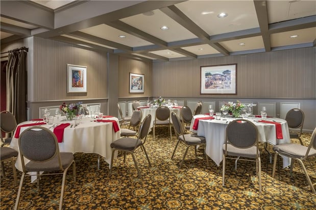 Images Best Western Plus The Normandy Inn & Suites
