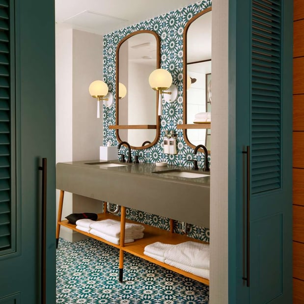 Images The Monsaraz San Diego, Tapestry Collection by Hilton