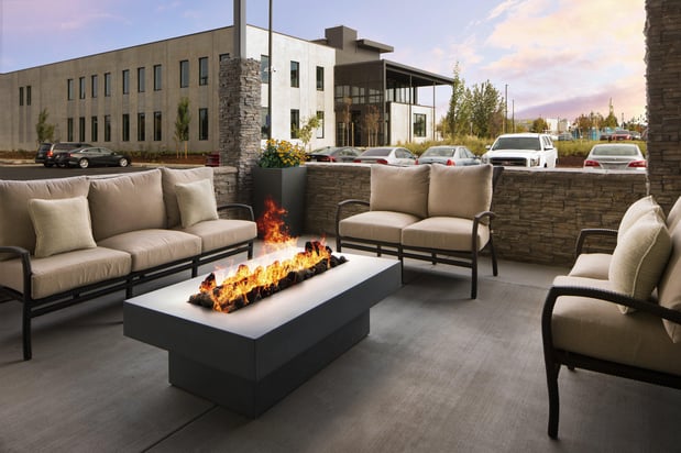 Images Holiday Inn Express & Suites Portland Airport by IHG