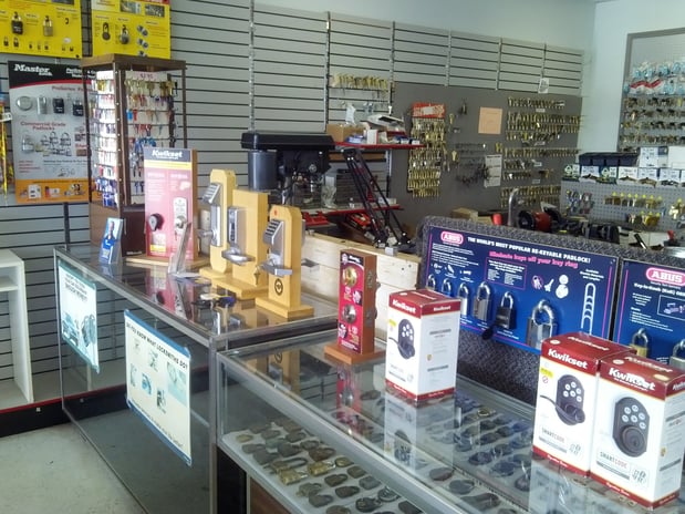Images Martin Locksmith