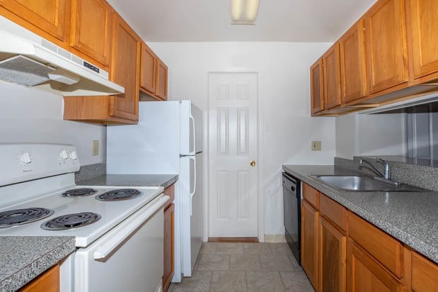 Images Foxrun Apartments