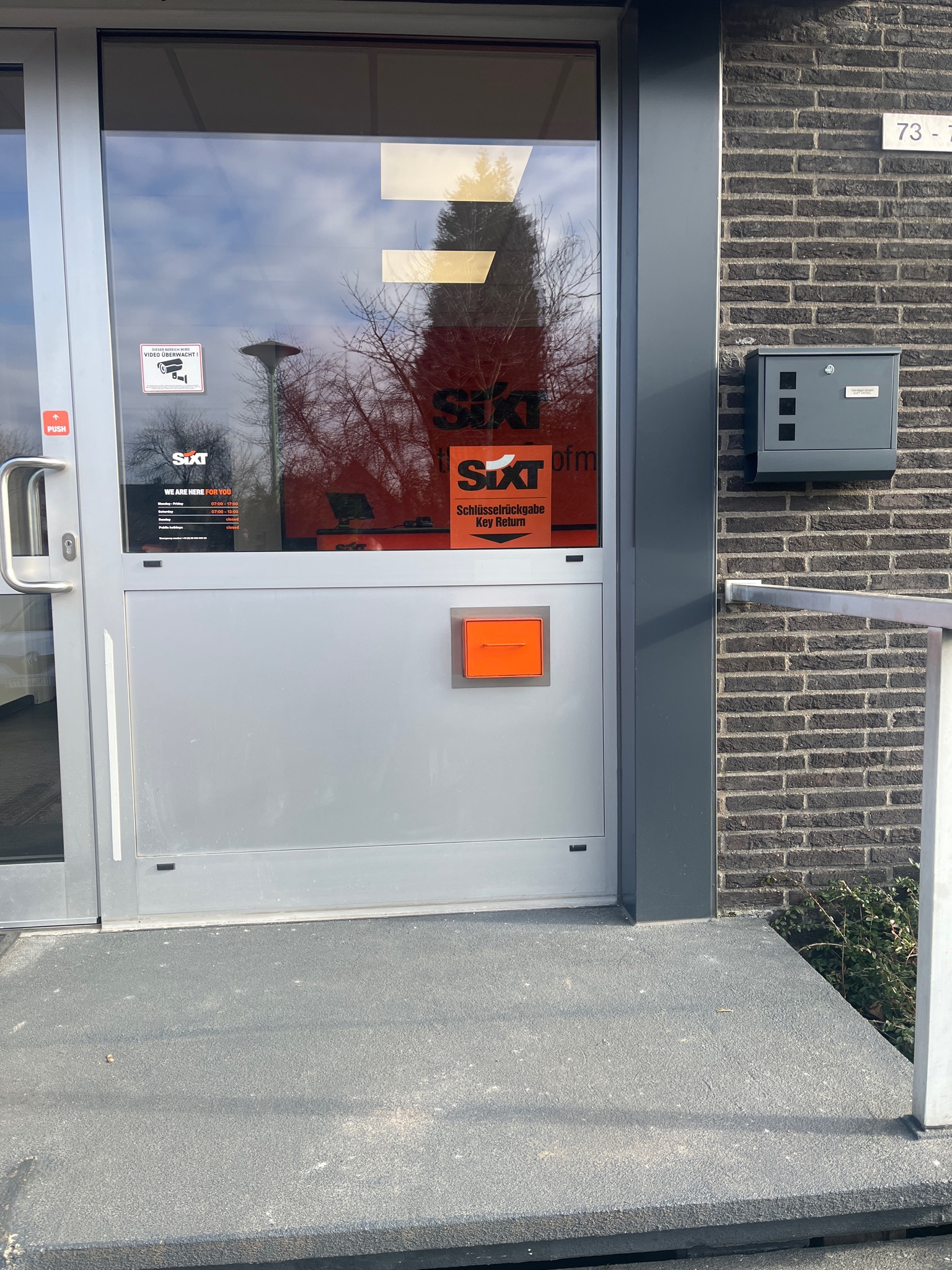 SIXT Autovermietung Wesel, Schermbecker Landstraße 73-77 in Wesel