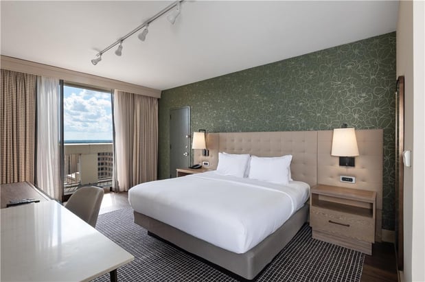Images Hilton Birmingham Downtown at UAB