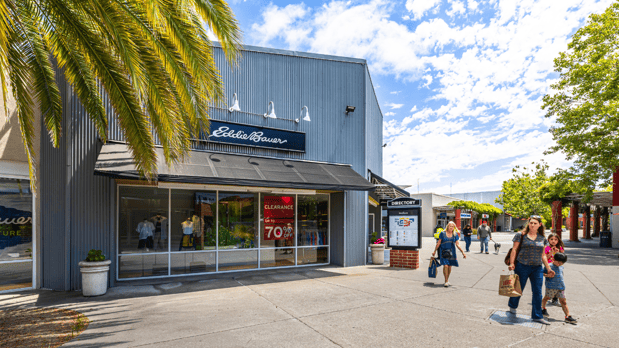 Images Petaluma Village Premium Outlets