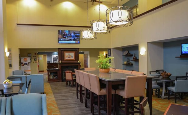 Images Hampton Inn & Suites-Knoxville/North I-75
