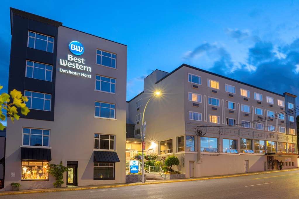Best Western Dorchester Hotel in Nanaimo: Hotel Exterior