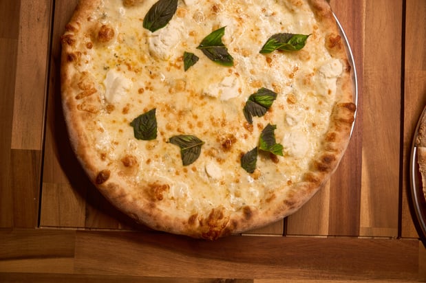 Images Piacere Wood Fired Pizza