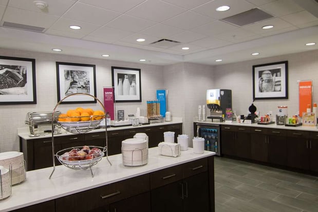 Images Hampton Inn & Suites Tulsa Downtown