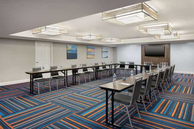 Images Hampton Inn & Suites Myrtle Beach/Oceanfront