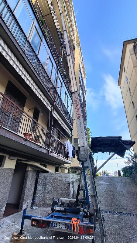 Images Menara Traslochi - Sgombero - Noleggio Piattaforme