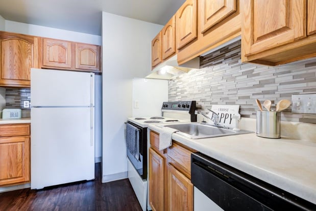 Images Newcastle Apartments & Townhomes