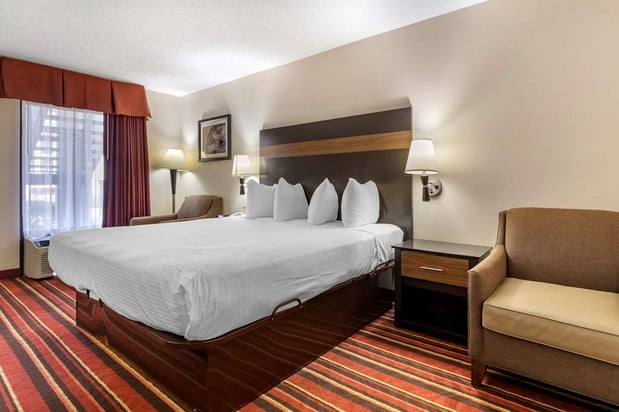 Images Best Western Lindale Inn