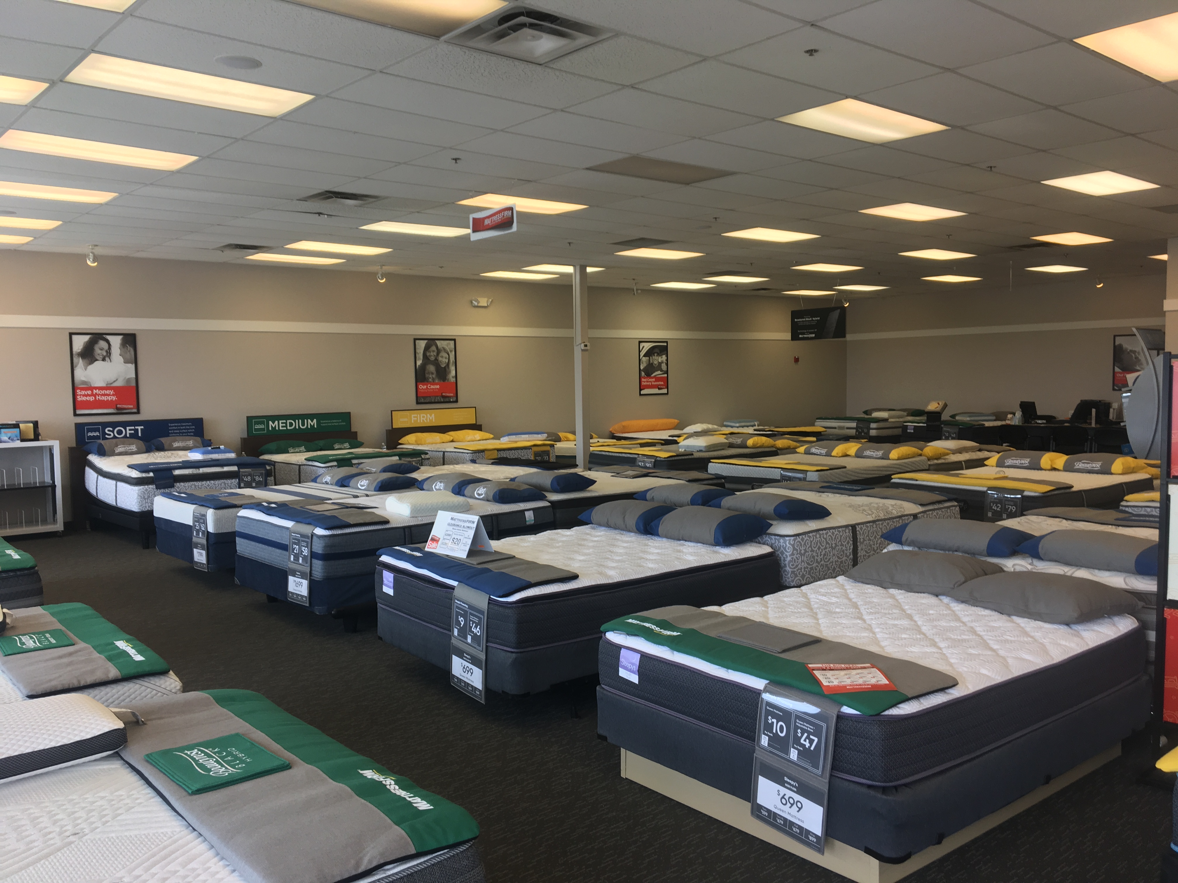 Mattress Firm Manchester Photo