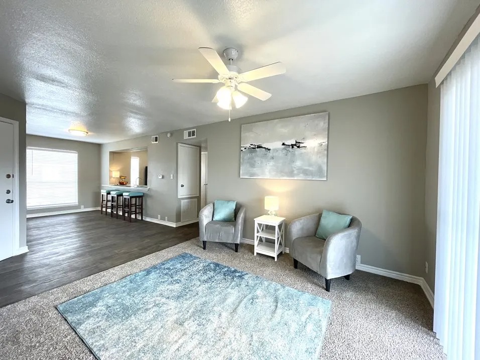 Hardwood Floors 