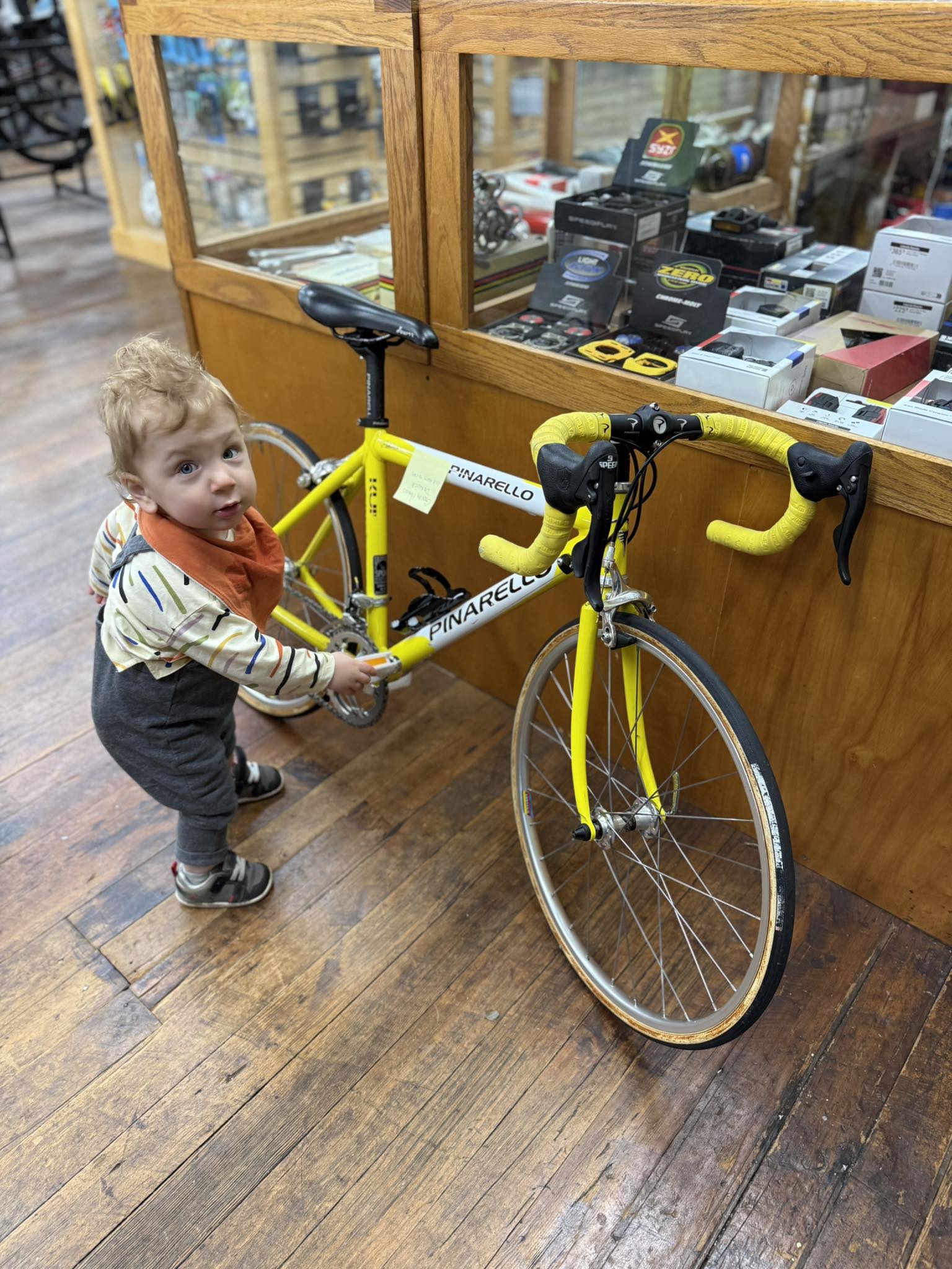 Never to early to discover quality bicycles!
Stop by Lakeside Bicycles to find the perfect ride for every age, style, and adventure this season!