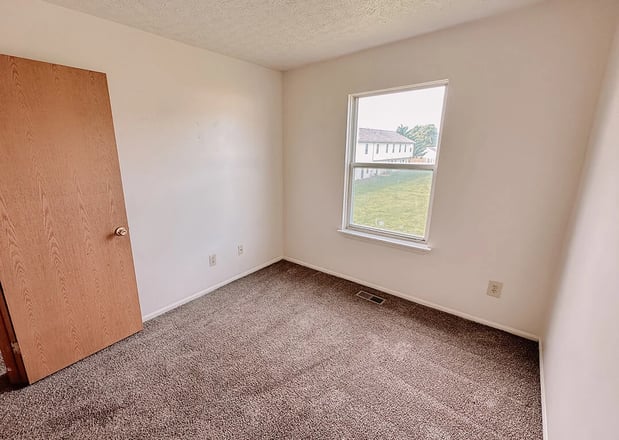 Images Madison Grove Townhomes