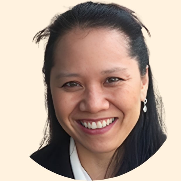 Images Nelda Yee, Counselor