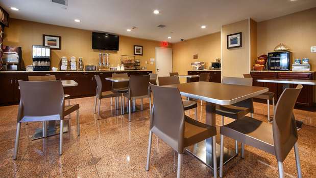 Images Best Western Plus Arena Hotel