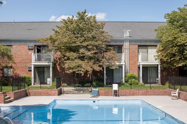 Images Princeton Green Apartments