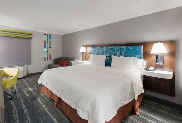 Images Hampton Inn & Suites Chicago/Hoffman Estates