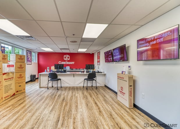 Images CubeSmart Self Storage