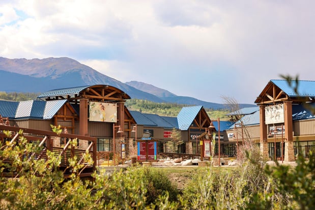 Images Hotel Indigo Silverthorne by IHG