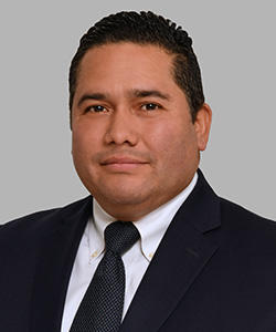 Images Jose Garcia - Community Reinvestment Mortgage Banker - Heartland Bank and Trust Company