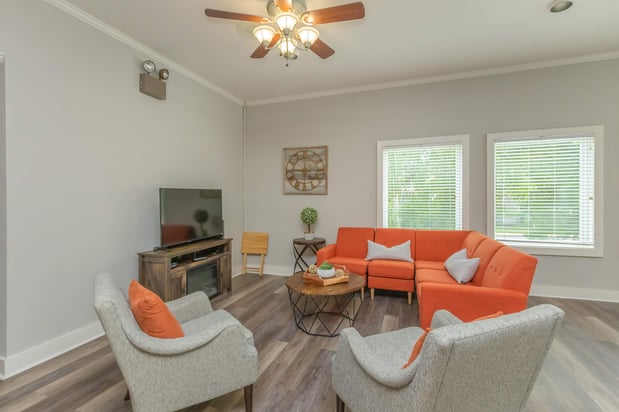 Images Pebble Creek Apartments