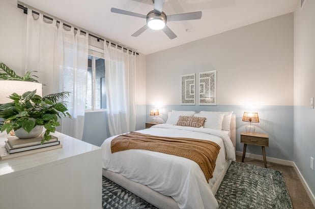 Images Elan Huntington Beach