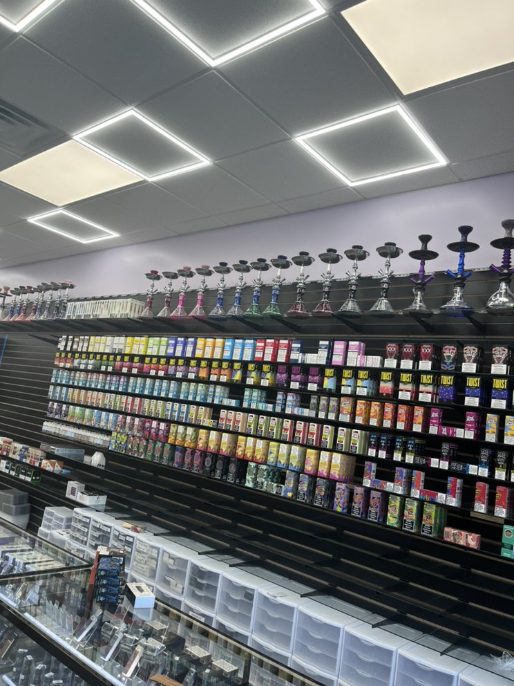 vape shops dorchester Premier Manchester Road | ECig Salts And Vape Shops main image 0