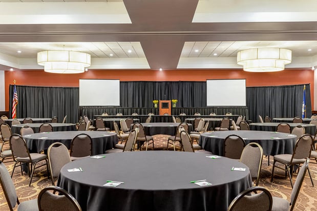 Images Holiday Inn Louisville East - Hurstbourne by IHG