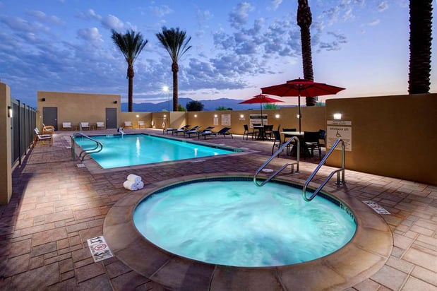 Images Hampton Inn & Suites Indio