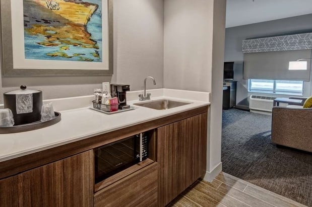 Images Hampton Inn & Suites San Jose Airport
