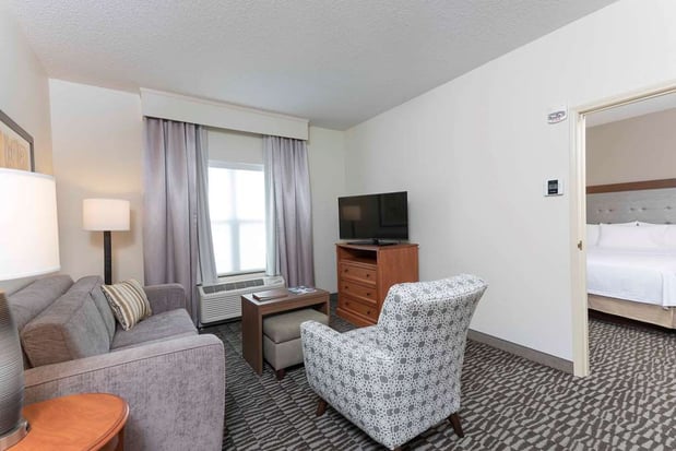 Images Homewood Suites by Hilton Indianapolis-Airport/Plainfield