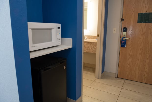 Images Holiday Inn Express & Suites Elkhart-South by IHG