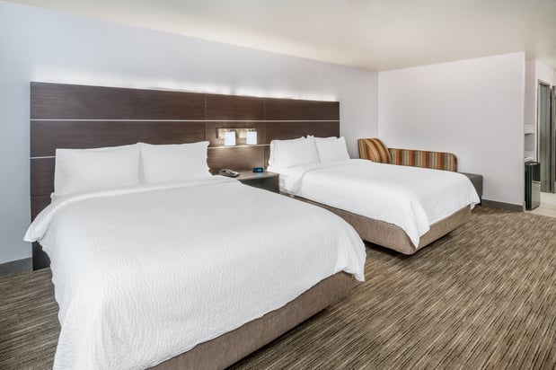 Images Holiday Inn Express & Suites Colorado Springs Afa Northgate by IHG
