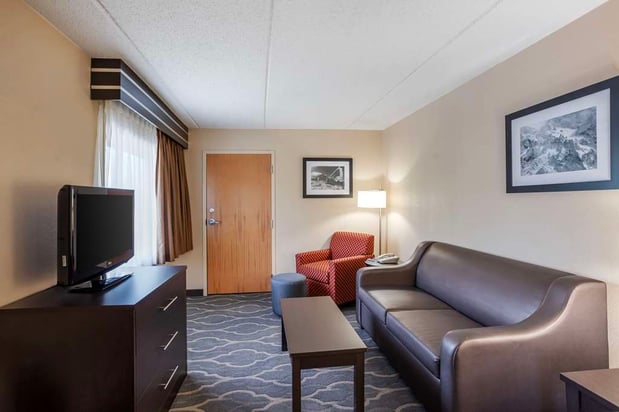 Images Best Western Inn at Blakeslee-Pocono