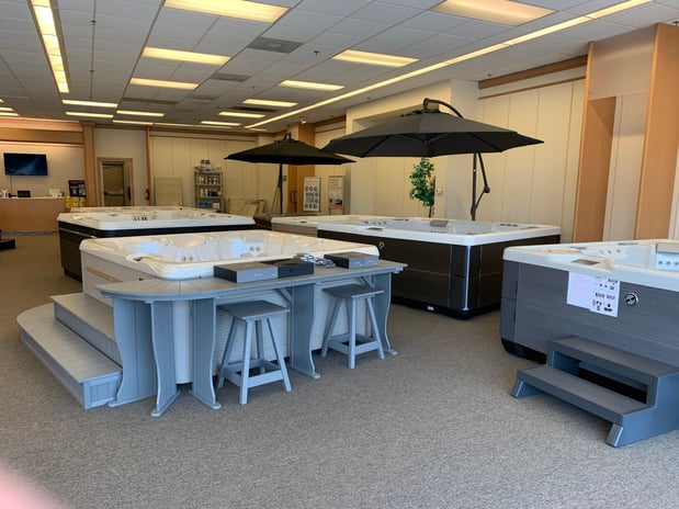 Images Luxury Pool & Spa