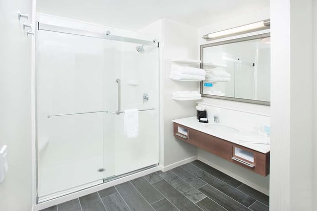 Images Hampton Inn & Suites LAX El Segundo