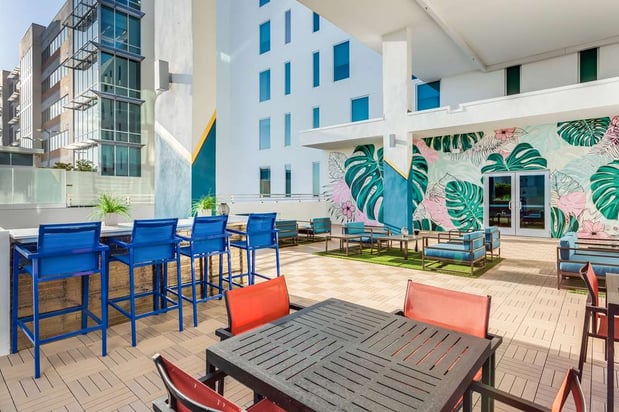 Images SERENA Hotel Aventura Miami, Tapestry Collection by Hilton