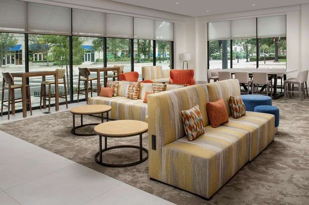 Images Hilton Garden Inn Orlando Downtown