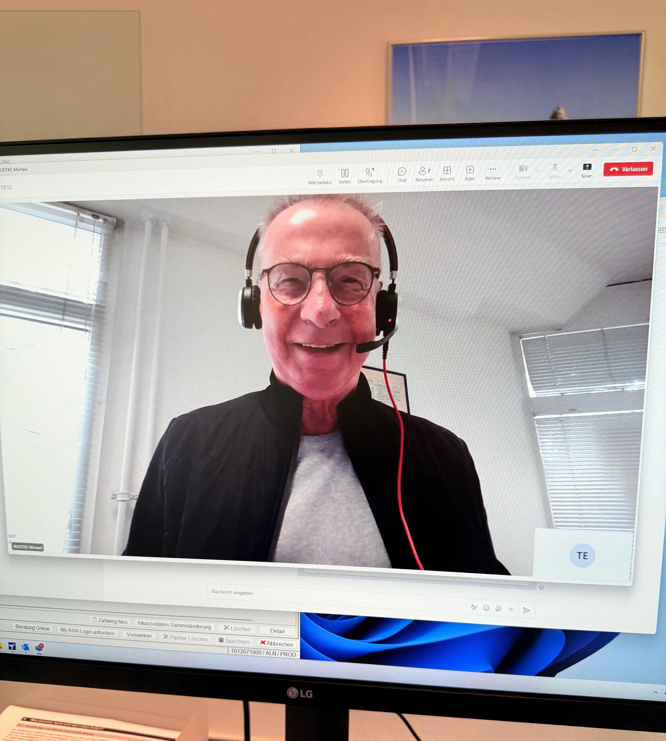 Bilder AXA Versicherungen Denis Lindenblatt & Kollegen