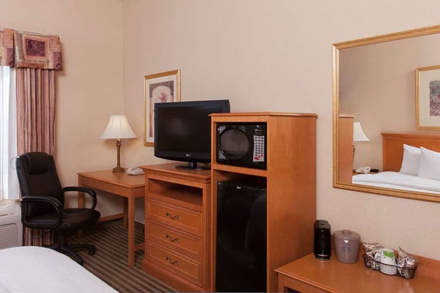 Images Hampton Inn & Suites Chicago Addison