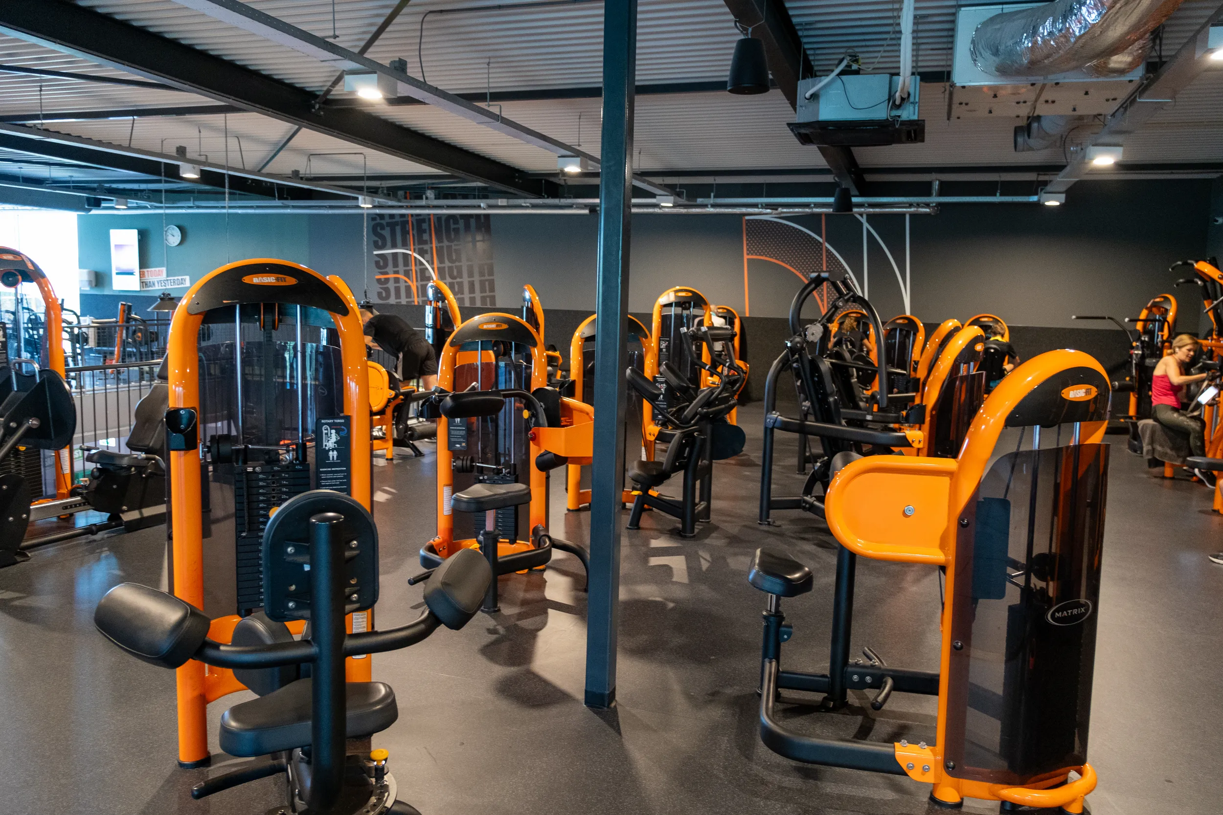 Foto's Basic-Fit 24/7