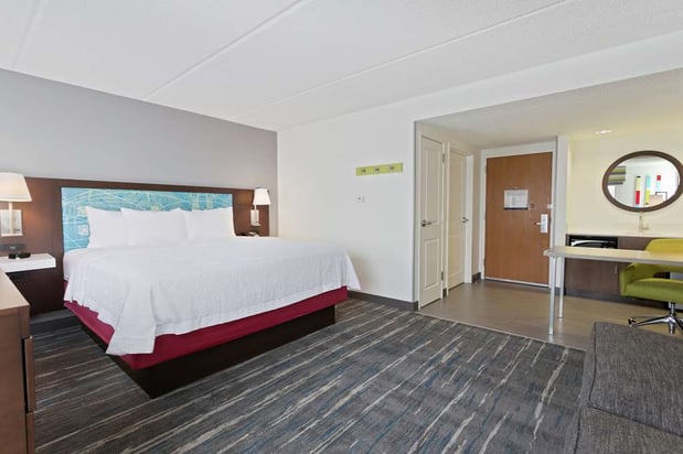 Images Hampton Inn & Suites Orlando Intl Dr N