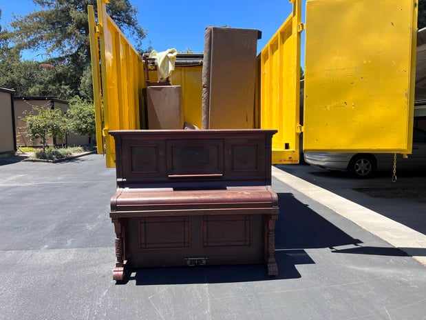 Images Quick Loaders - Junk Removal Sunnyvale
