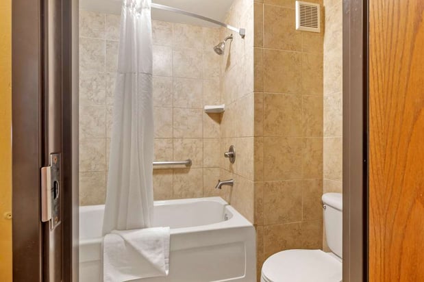 Images Best Western Plus Swiss Chalet Hotel & Suites
