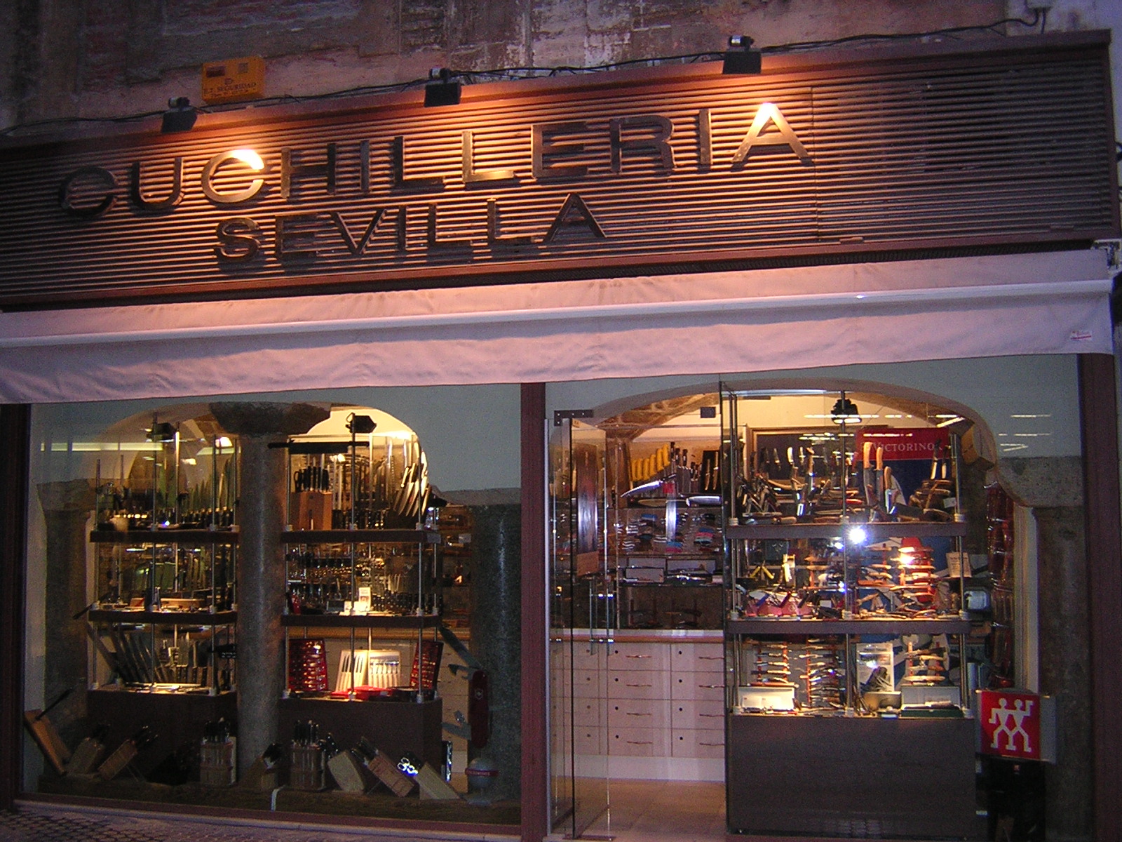 Images Cuchillería Sevilla